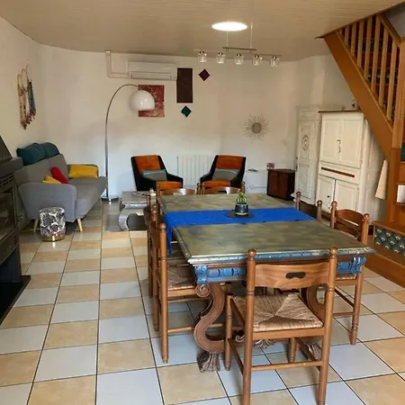La Maison Rose A